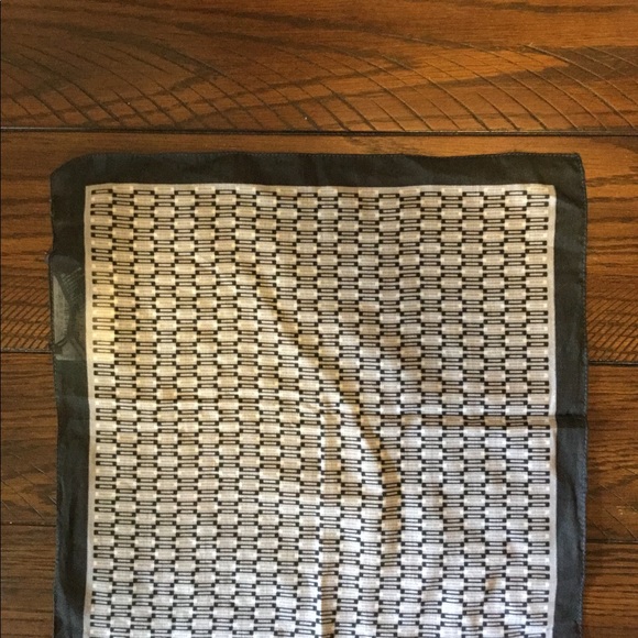 NWT Boss Men’s Pocket Handkerchief - Picture 7 of 8